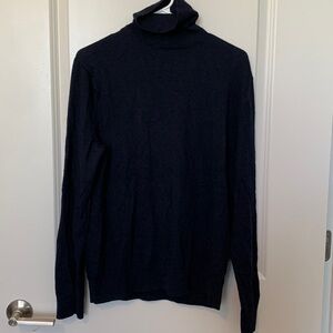 Banana Republic Mens L Navy Turtleneck Long Sleeve